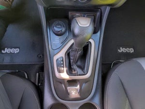 2017 Jeep CHEROKEE WAGON 4 DR.