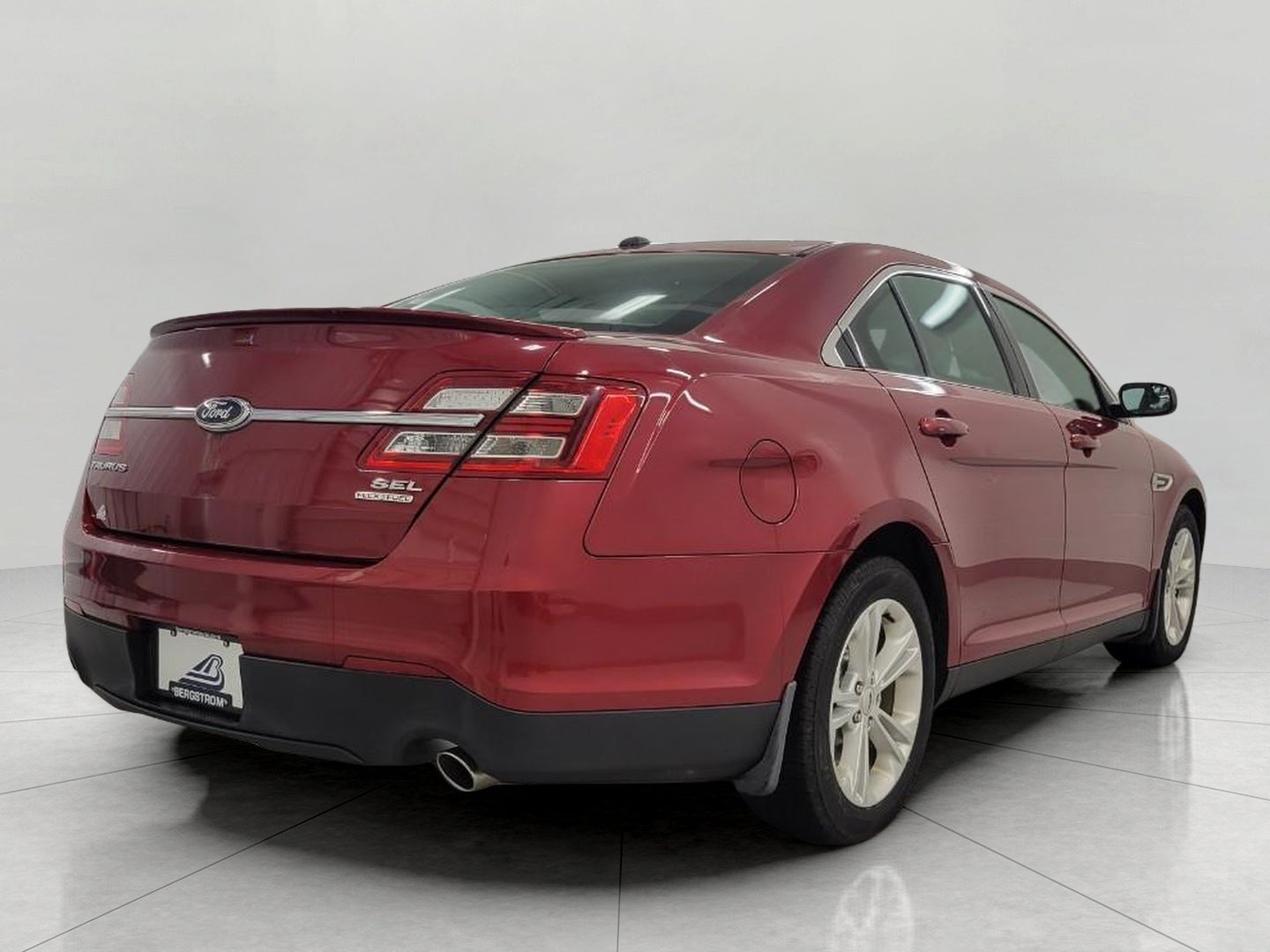 2014 Ford Taurus SEL