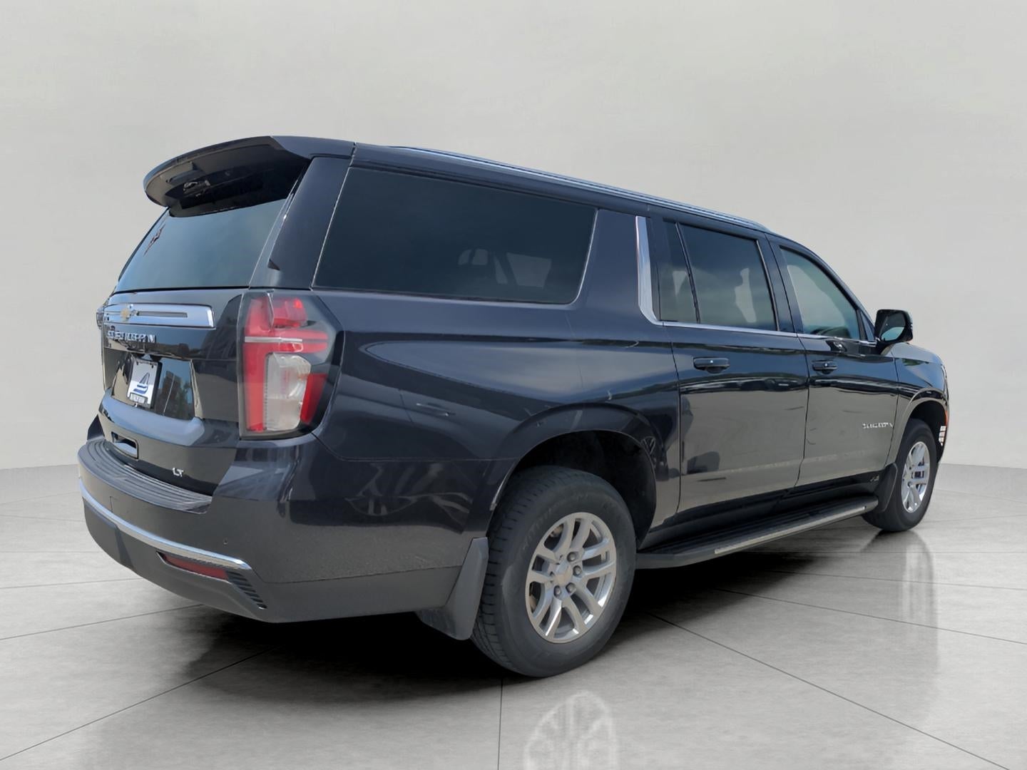 2022 Chevrolet Suburban LT