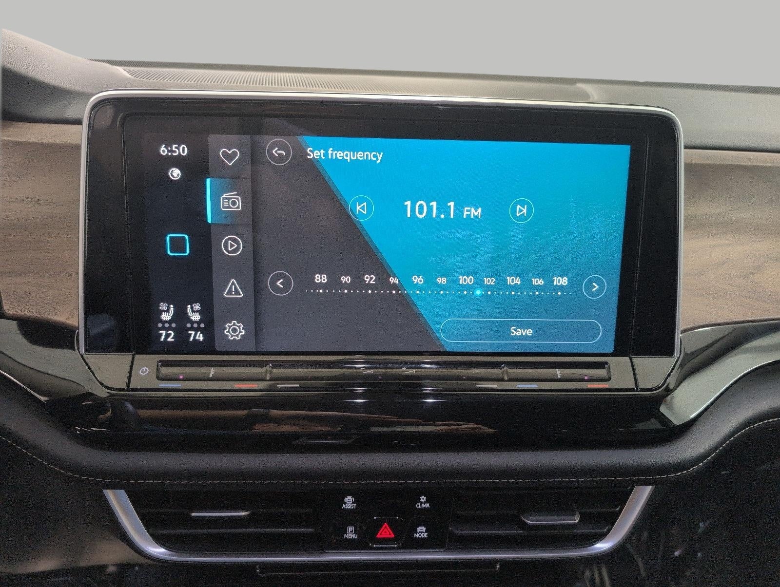 2025 Volkswagen Atlas 2.0T SE w/Technology