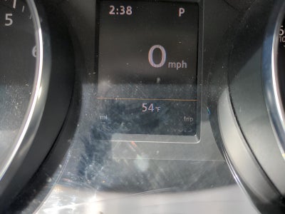 2017 Volkswagen Passat 1.8T SE w/Technology