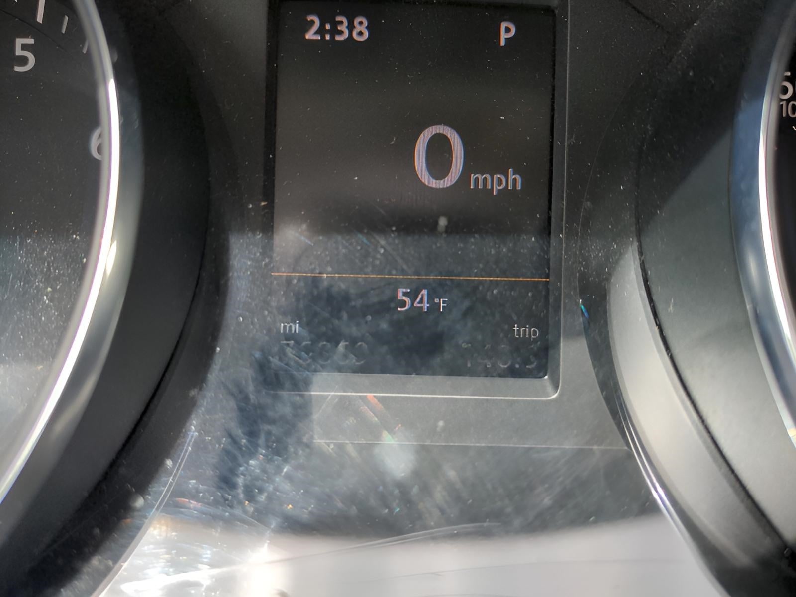 2017 Volkswagen Passat 1.8T SE w/Technology