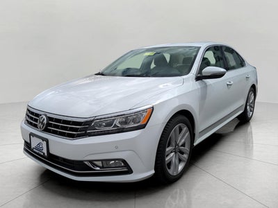 2017 Volkswagen Passat 1.8T SE w/Technology