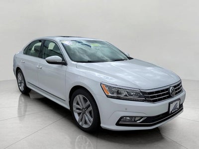 2017 Volkswagen Passat 1.8T SE w/Technology