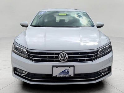 2017 Volkswagen Passat 1.8T SE w/Technology