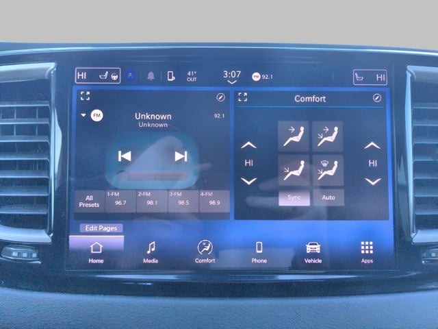 2022 Chrysler Pacifica Touring L