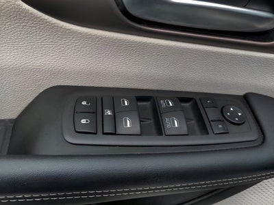 2024 Chrysler Voyager LX
