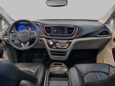 2020 Chrysler Voyager LXI