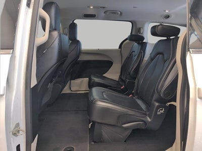 2020 Chrysler Voyager LXI