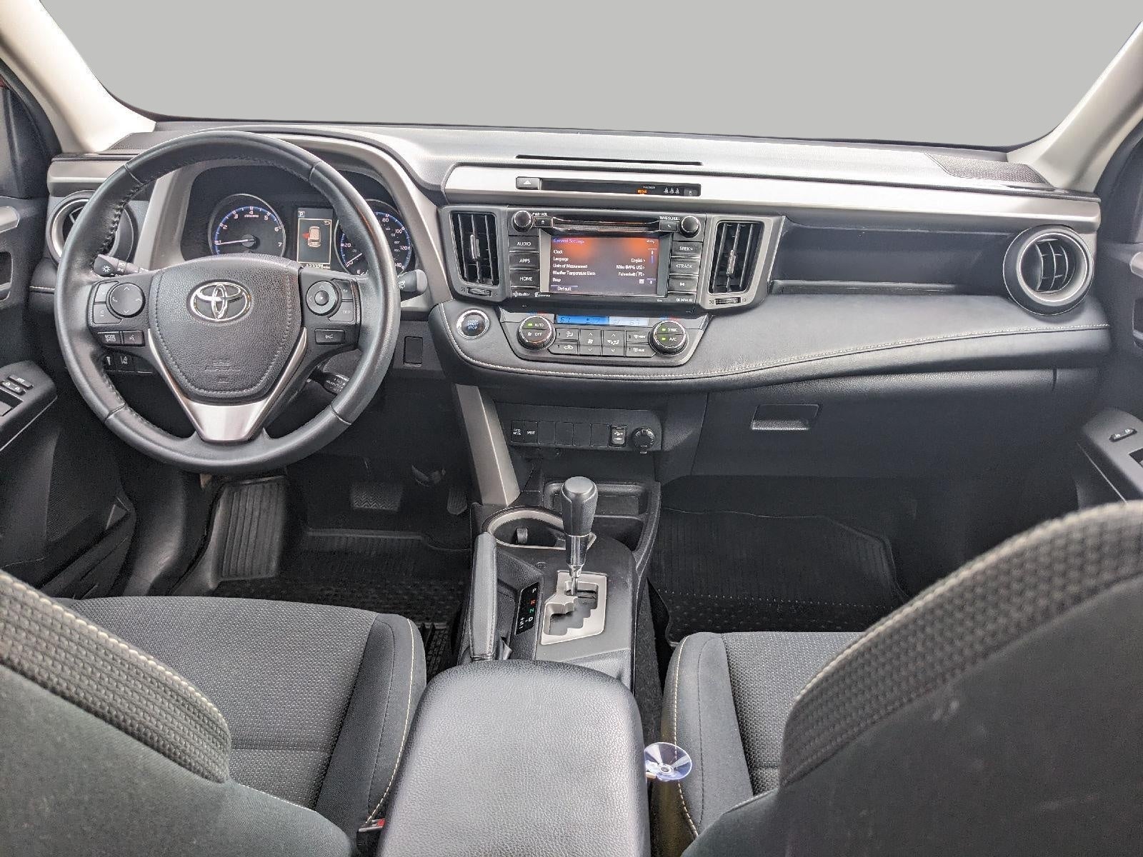 2017 Toyota RAV4 XLE