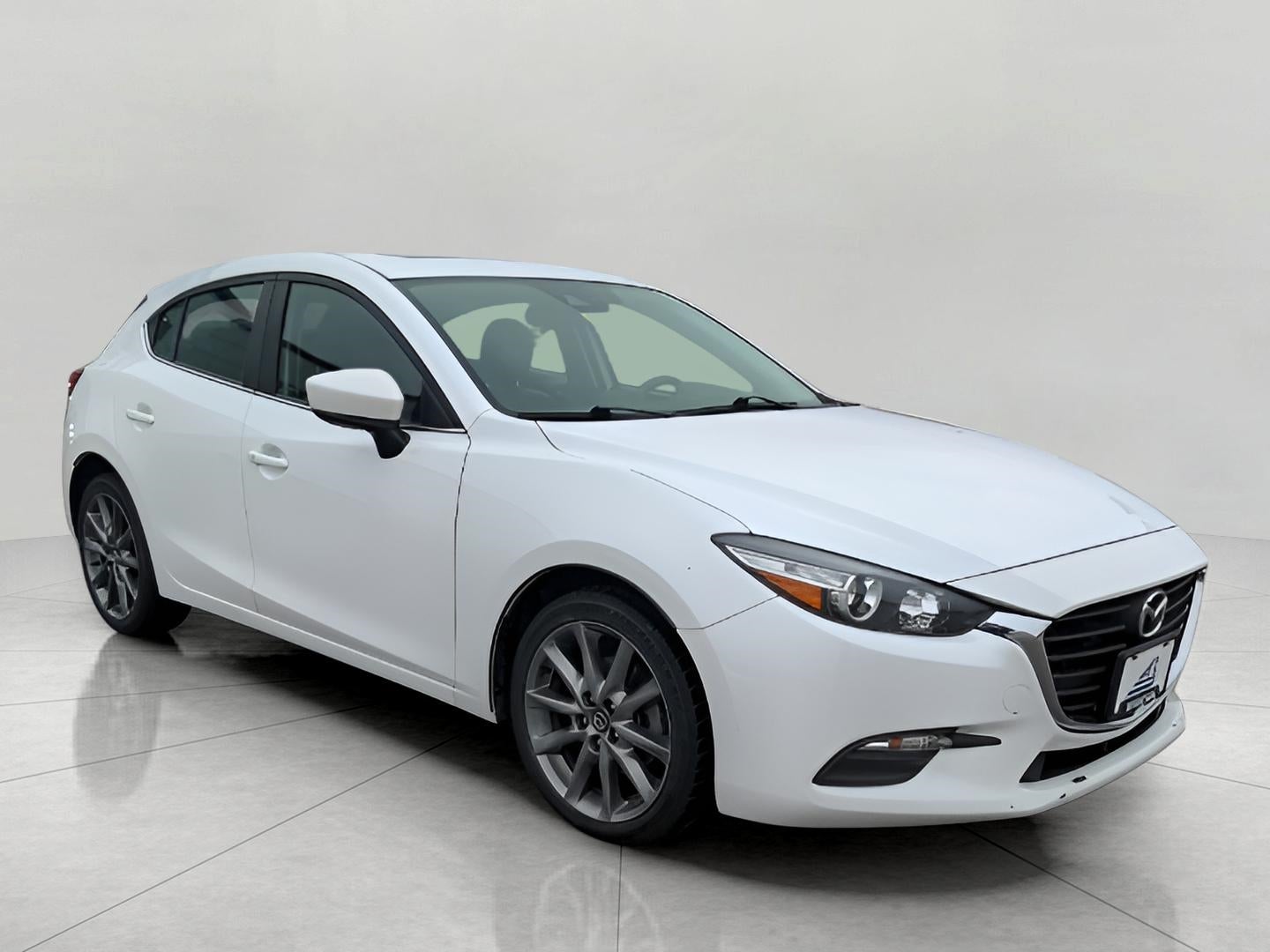 2018 Mazda Mazda3 5-Door Touring