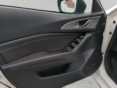 2018 Mazda Mazda3 5-Door Touring