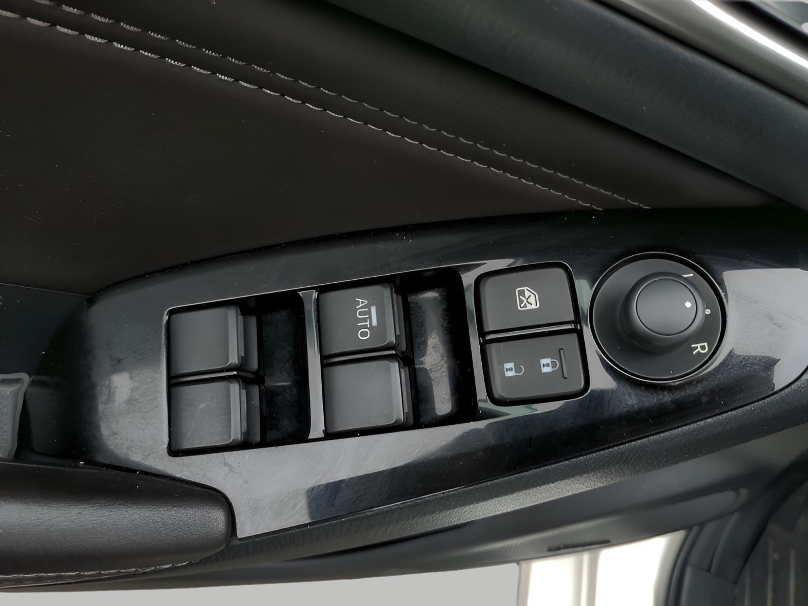 2018 Mazda Mazda3 5-Door Touring