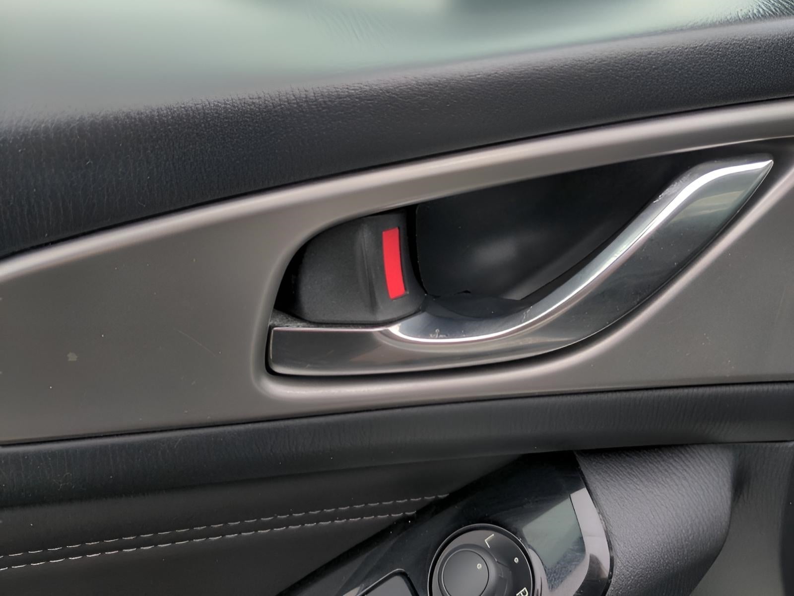 2018 Mazda Mazda3 5-Door Touring