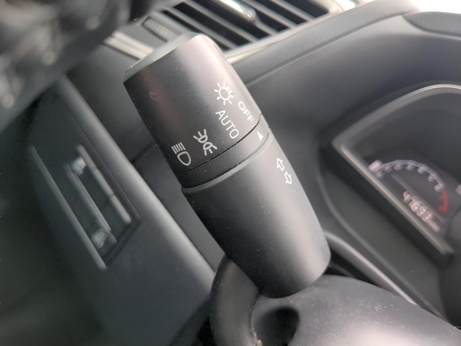 2018 Mazda Mazda3 5-Door Touring