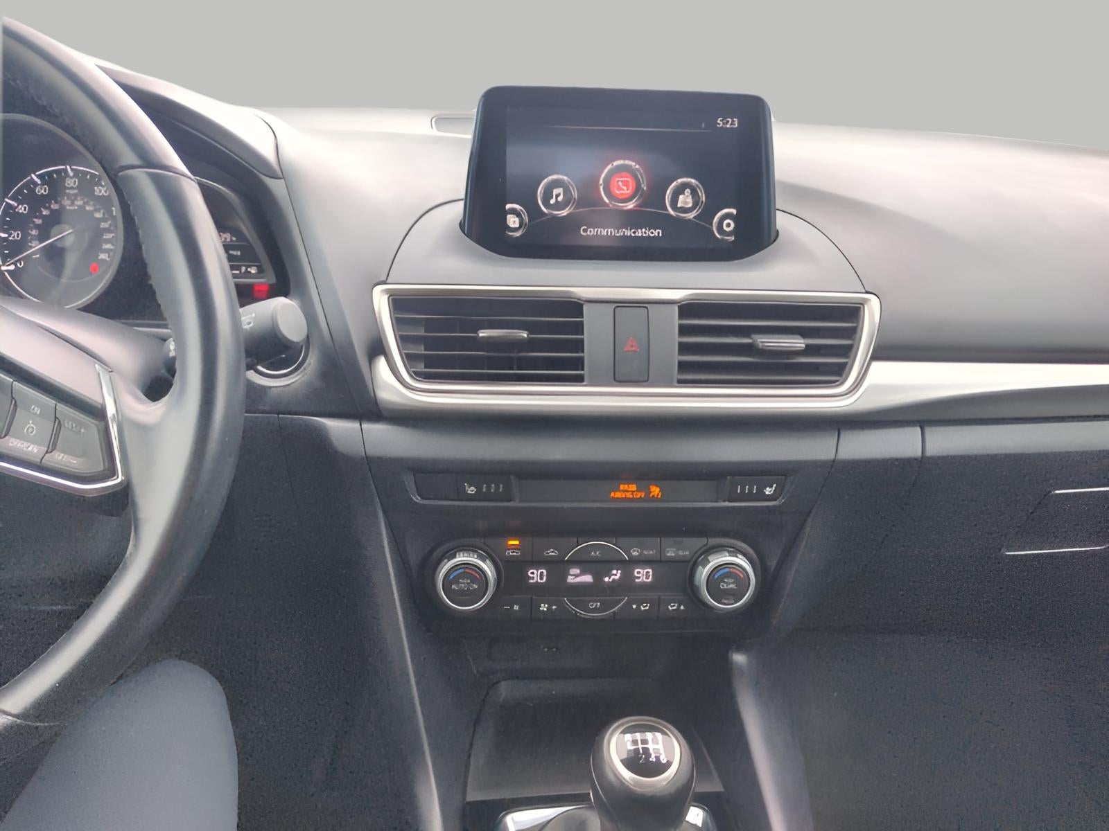 2018 Mazda Mazda3 5-Door Touring