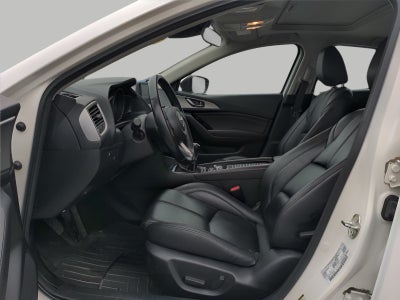 2018 Mazda Mazda3 5-Door Touring