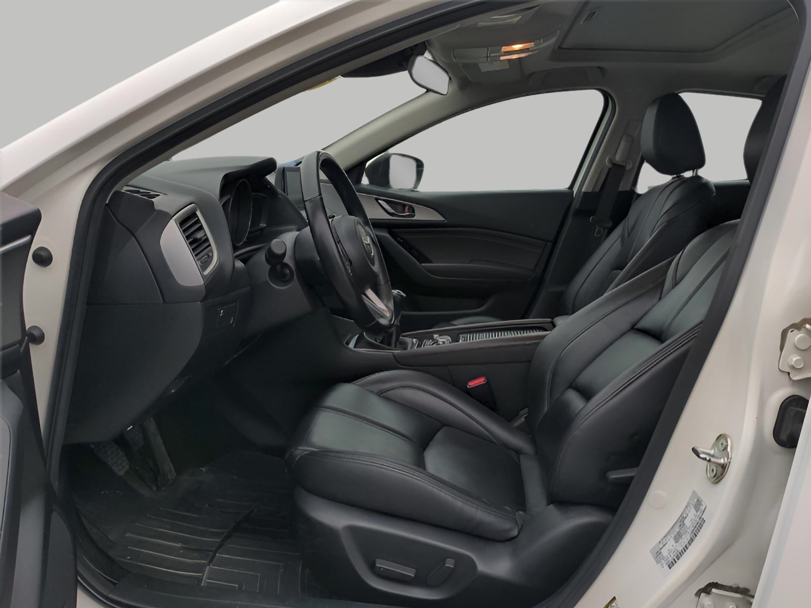 2018 Mazda Mazda3 5-Door Touring