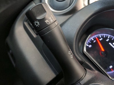 2016 Nissan Versa SV