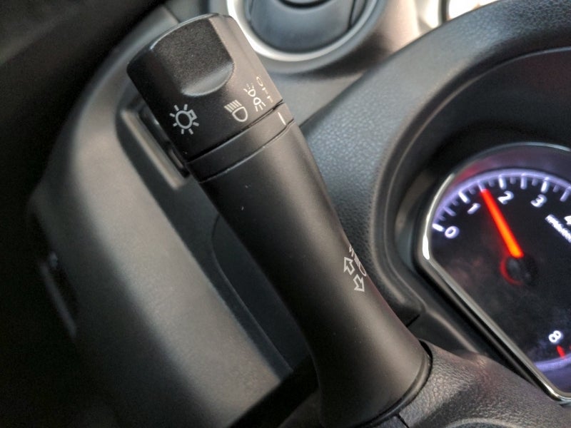 2016 Nissan Versa SV