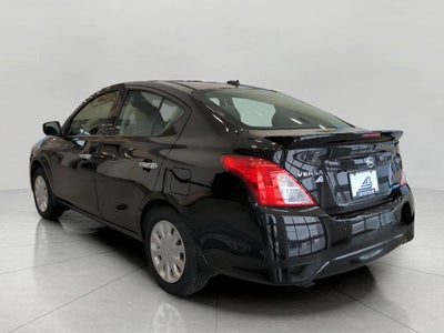 2016 Nissan Versa SV