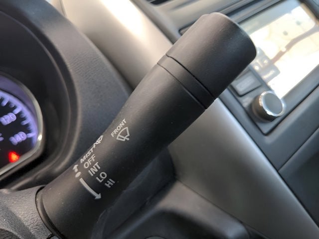 2016 Nissan Versa SV