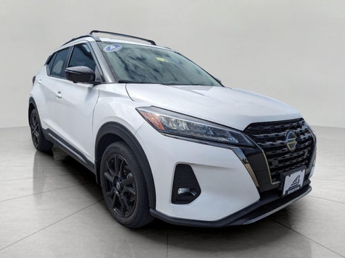 2021 Nissan Kicks SR
