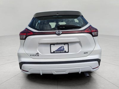 2021 Nissan Kicks SR