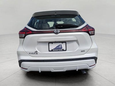 2021 Nissan Kicks SR