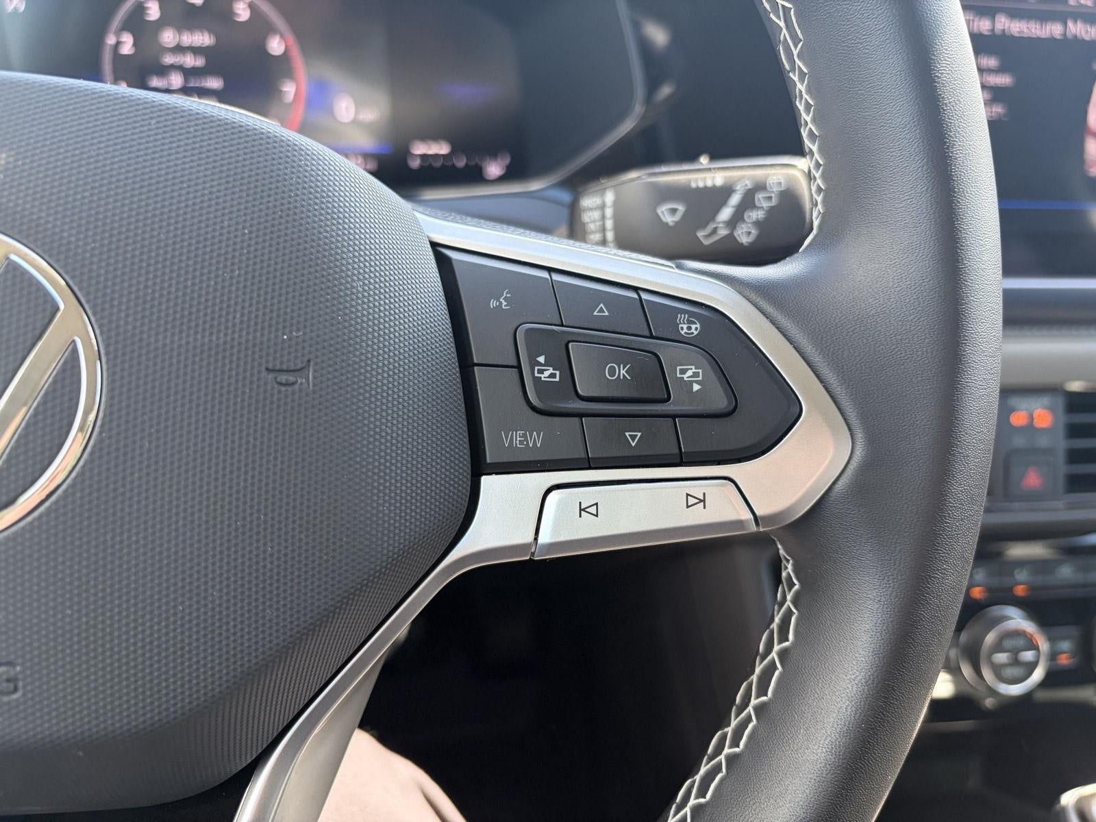 2024 Volkswagen Taos SE