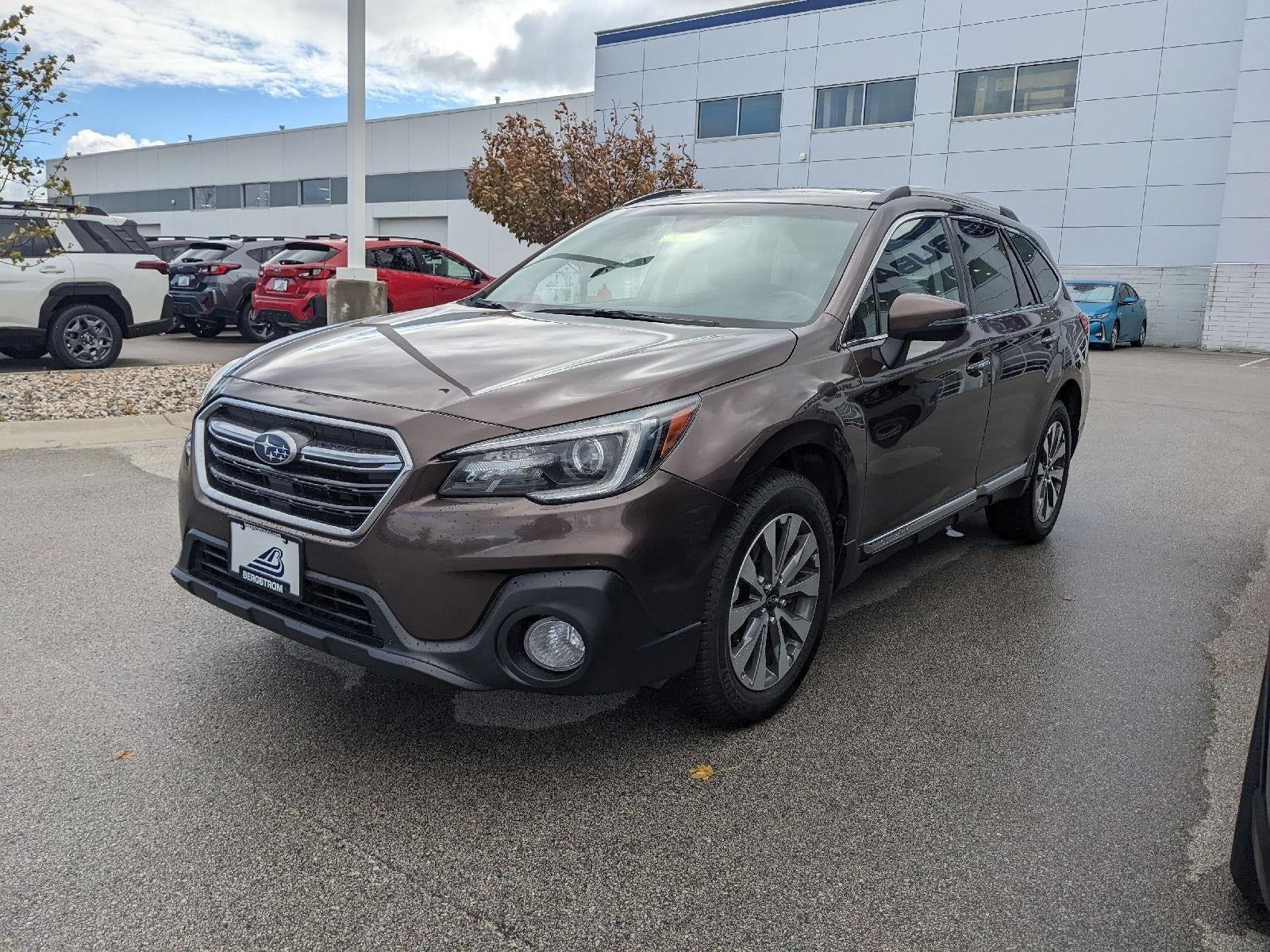 2019 Subaru Outback Premium