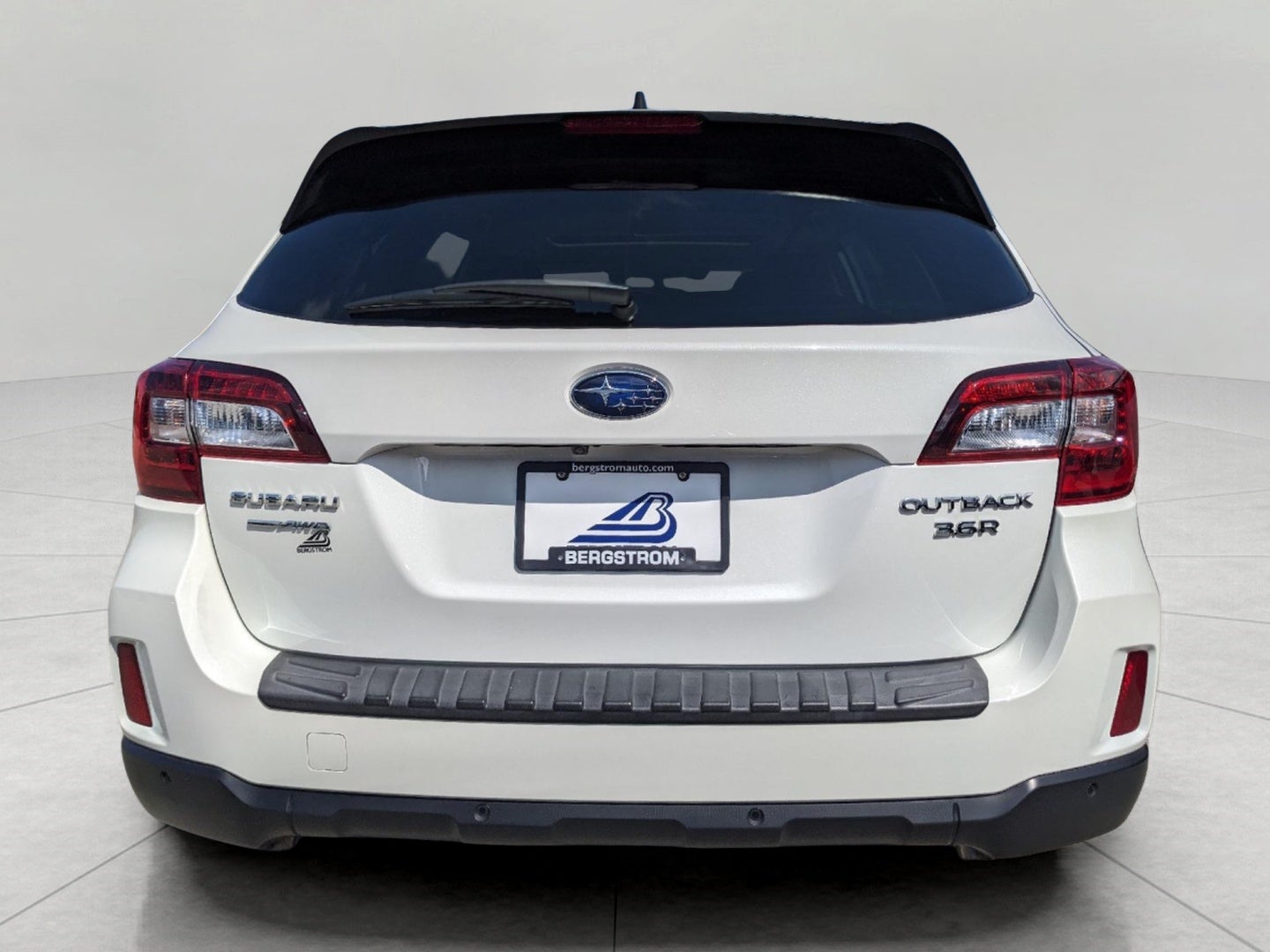 2017 Subaru Outback Touring