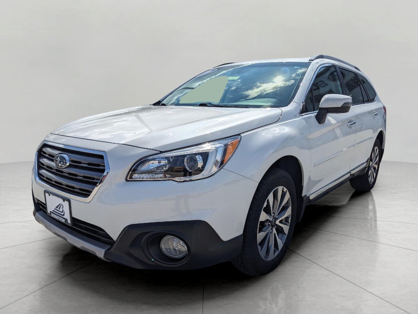 2017 Subaru Outback Touring