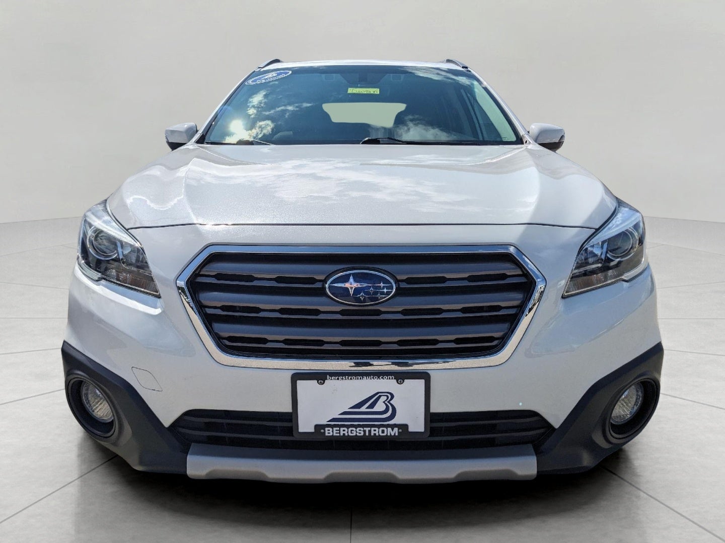 2017 Subaru Outback Touring
