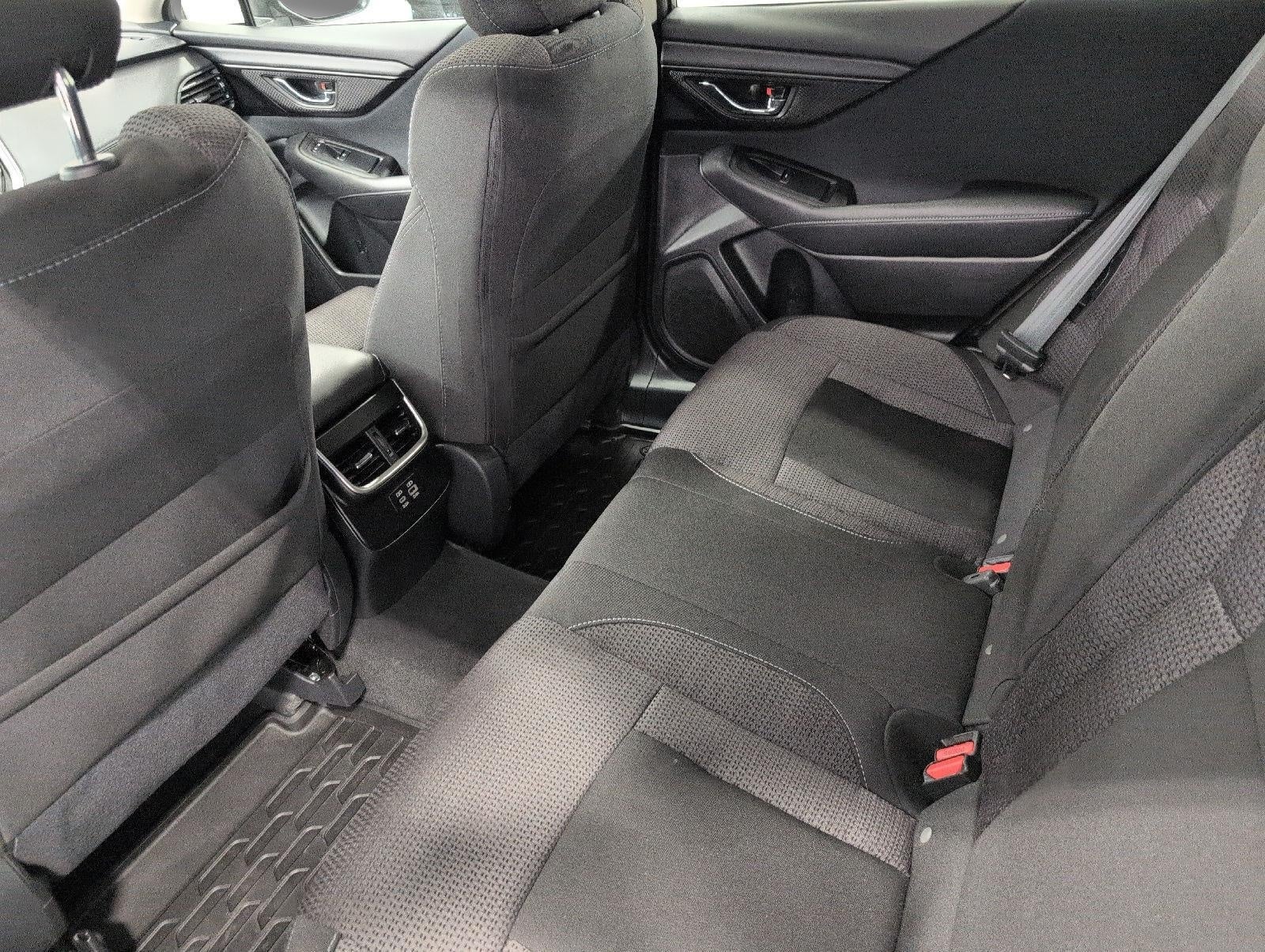 2024 Subaru Outback Premium AWD