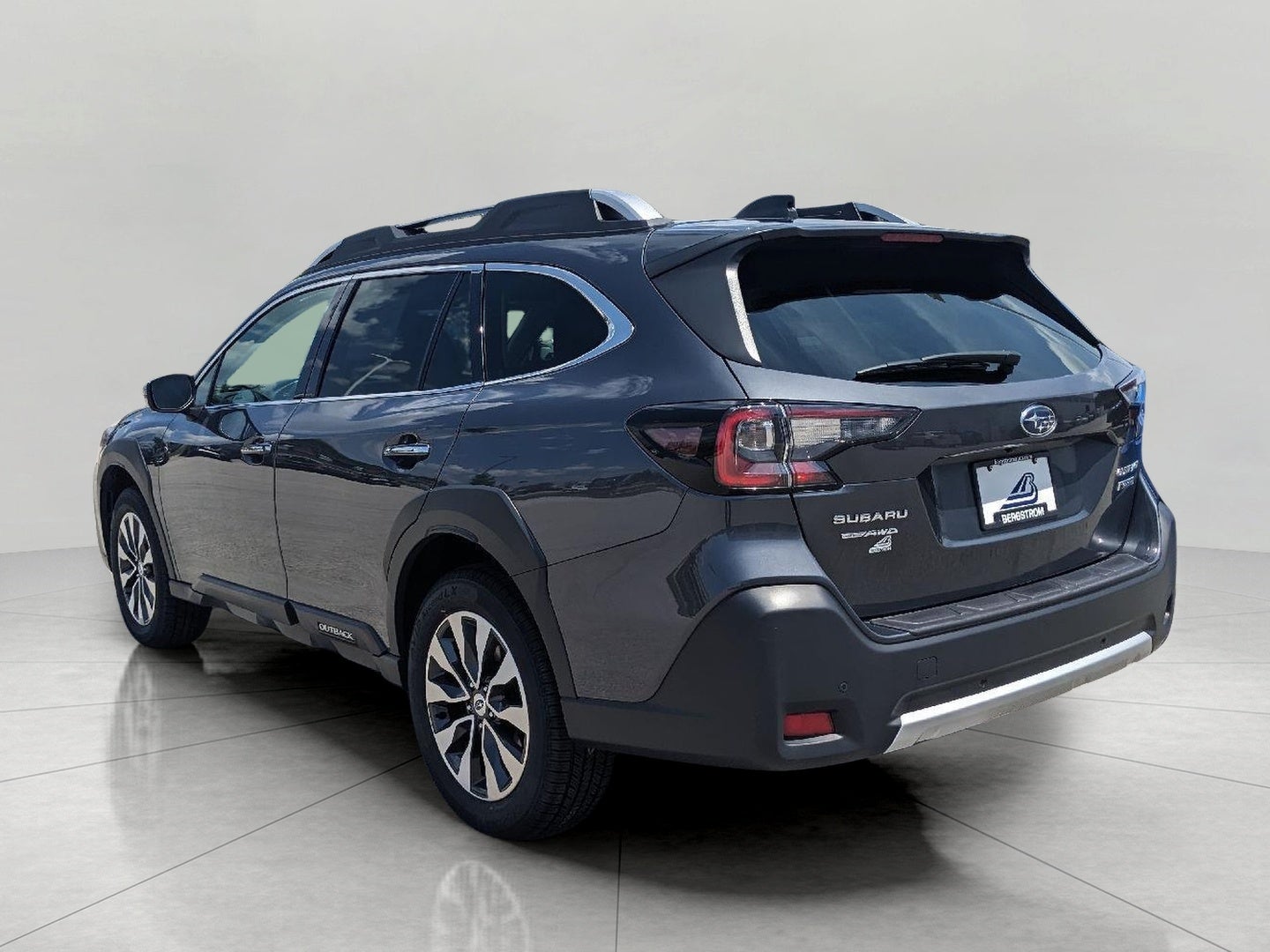 2023 Subaru Outback Touring