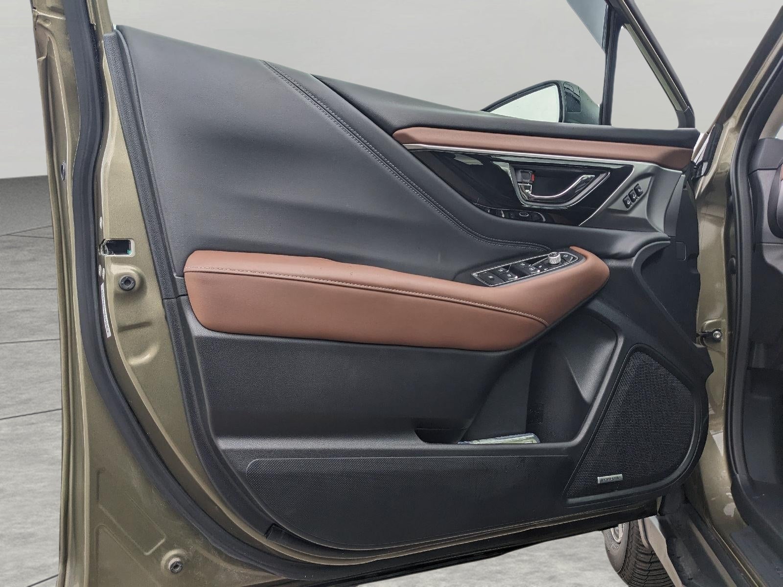 2022 Subaru Outback Touring XT