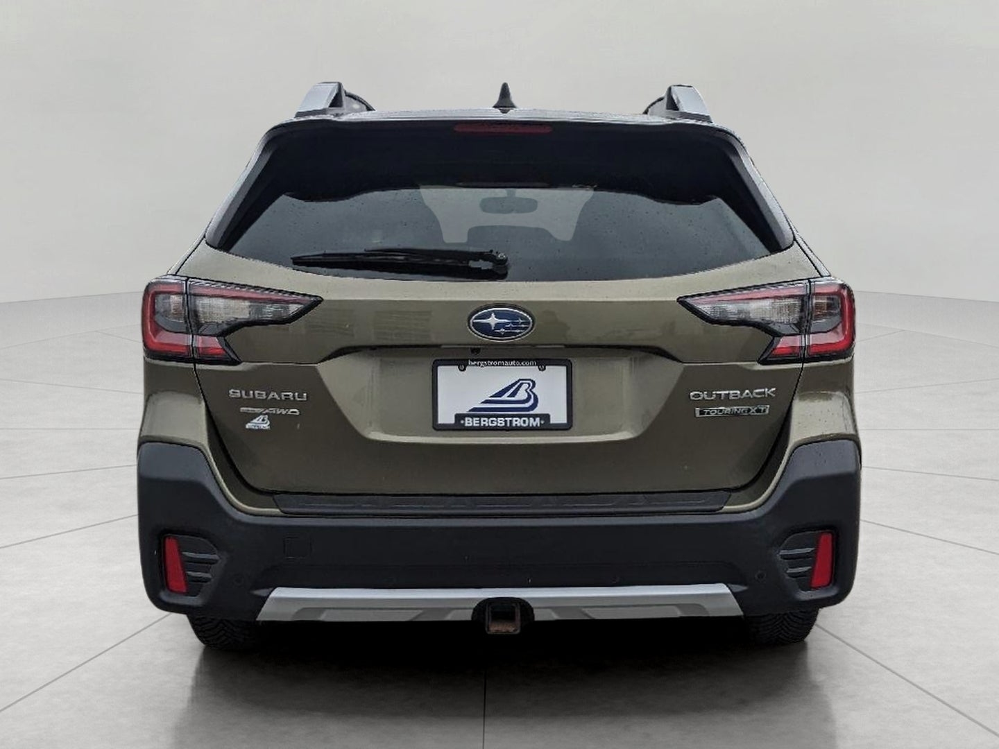 2022 Subaru Outback Touring XT