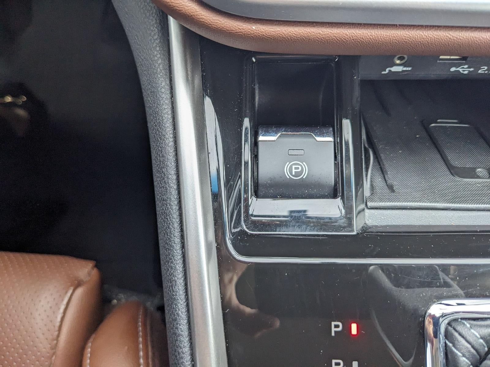 2022 Subaru Outback Touring XT