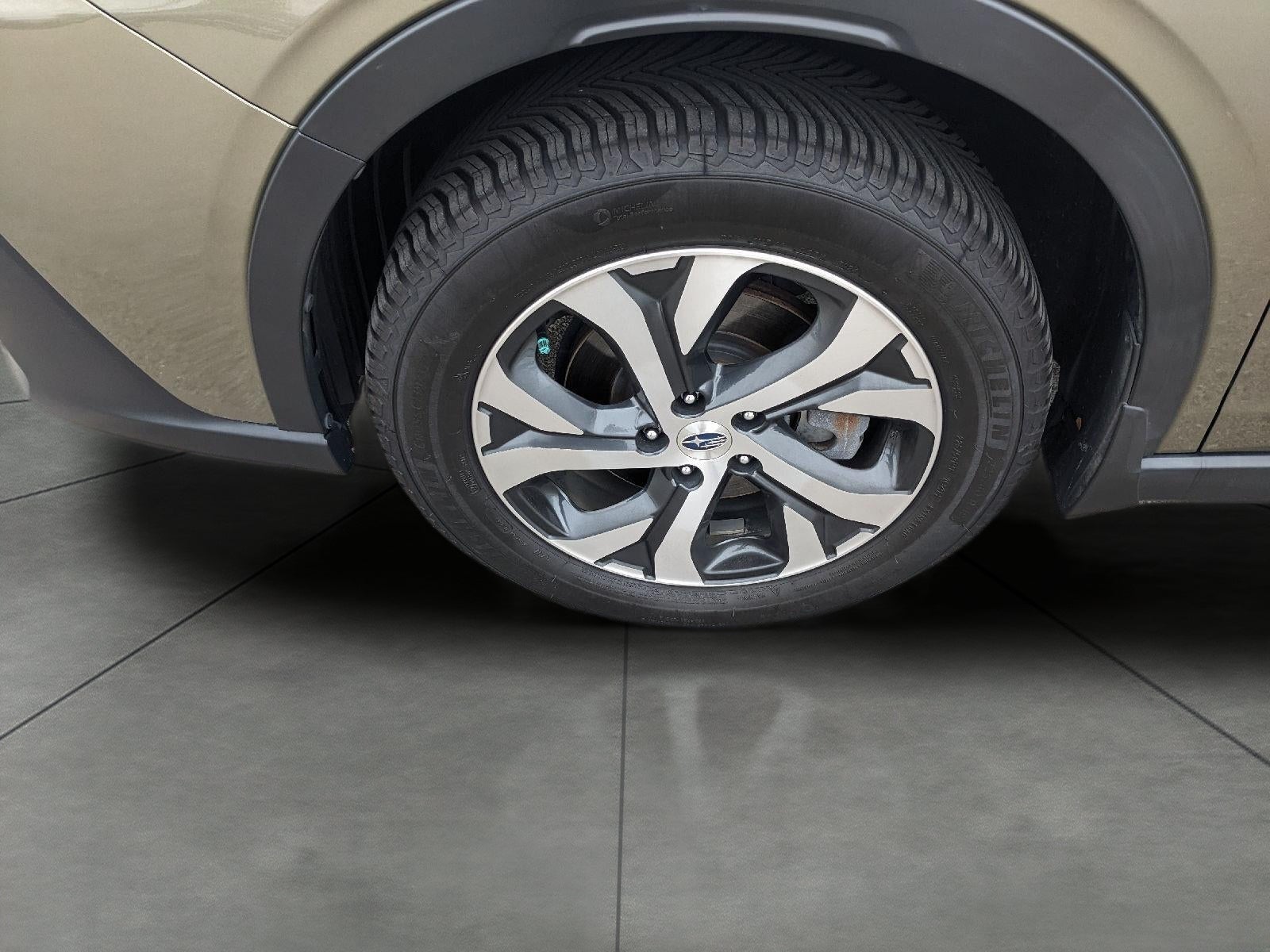 2022 Subaru Outback Touring XT