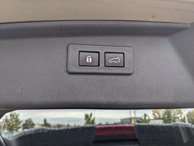 2022 Subaru Outback Touring XT
