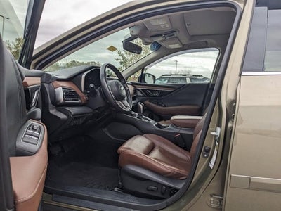 2022 Subaru Outback Touring XT