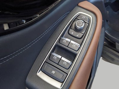 2022 Subaru Outback Touring XT