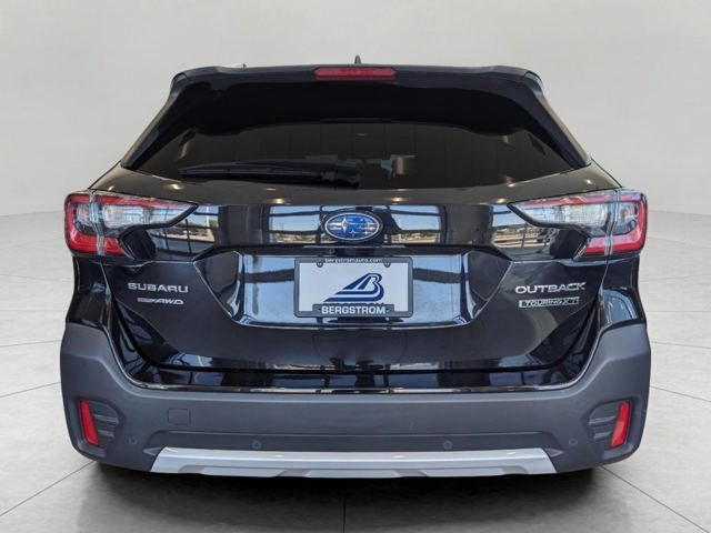 2022 Subaru Outback Touring XT