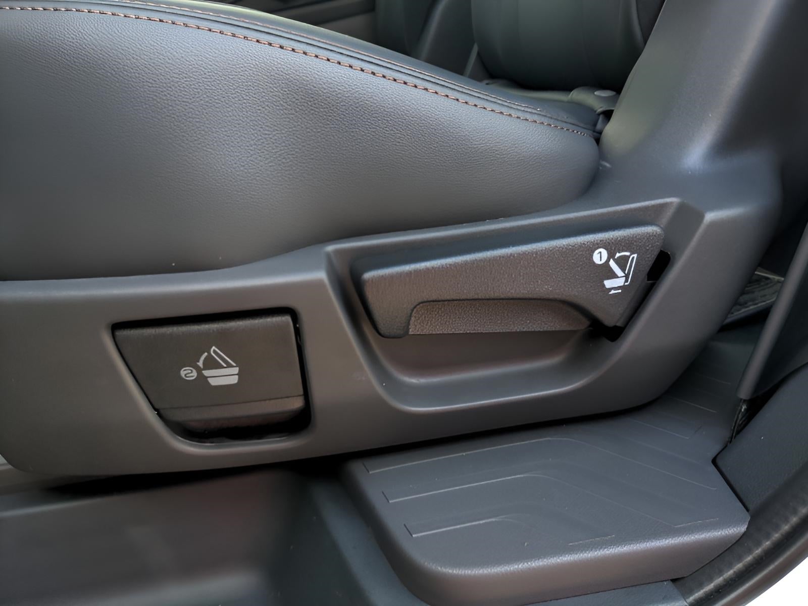 2025 Subaru Ascent Limited Bronze Edition