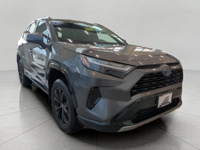 2022 Toyota RAV4 Hybrid SE
