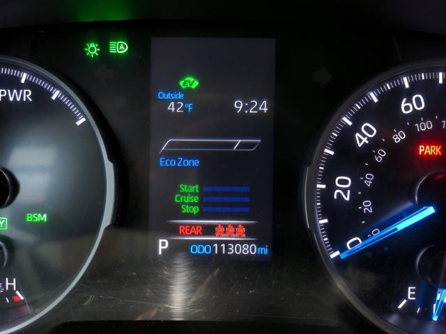 2022 Toyota RAV4 Hybrid SE