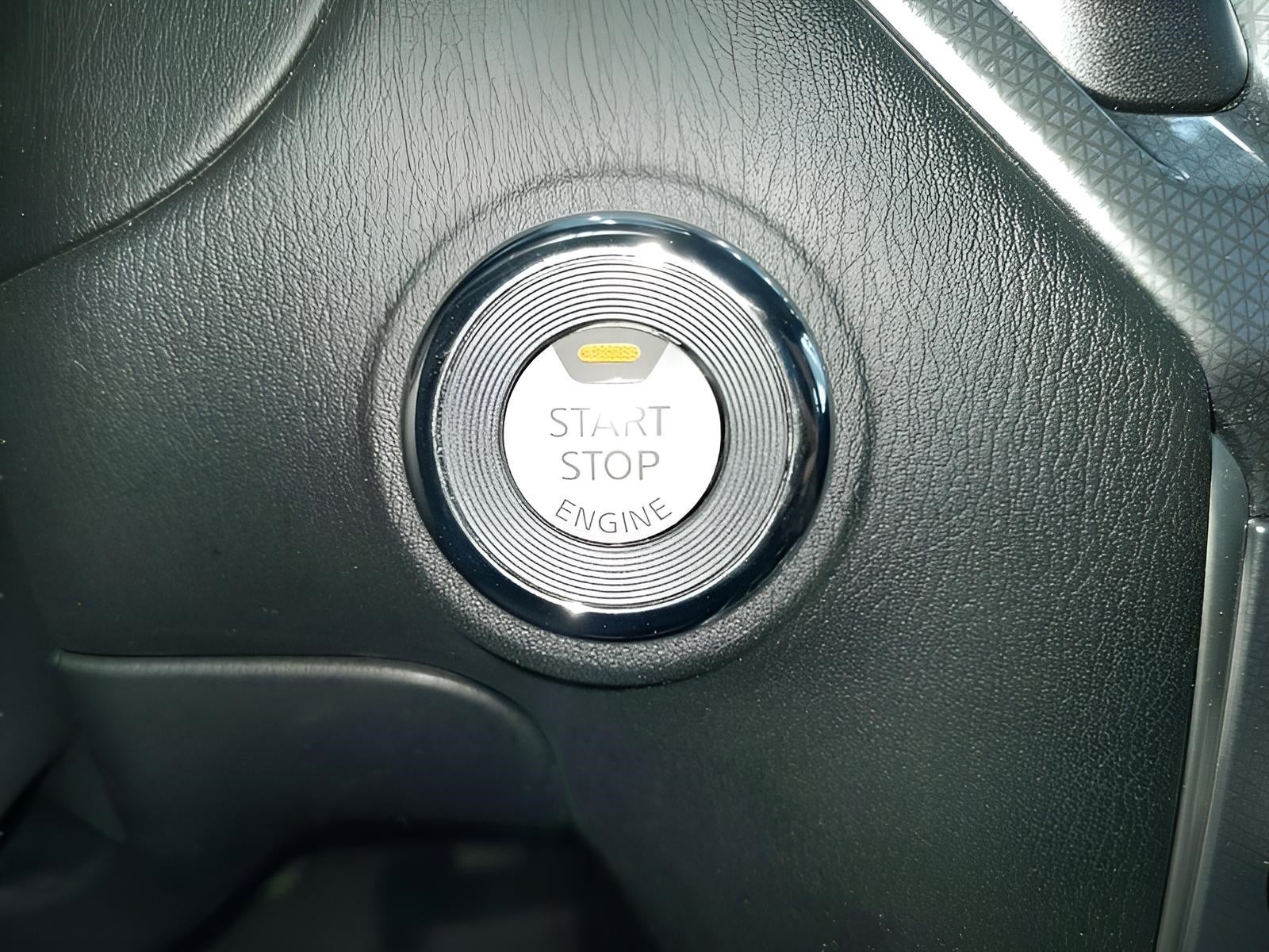 2018 Nissan Pathfinder SL