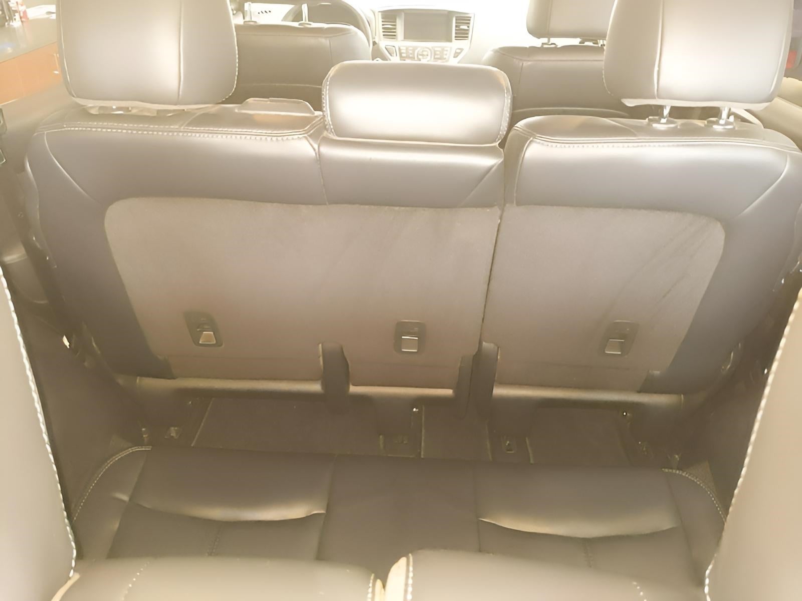 2018 Nissan Pathfinder SL