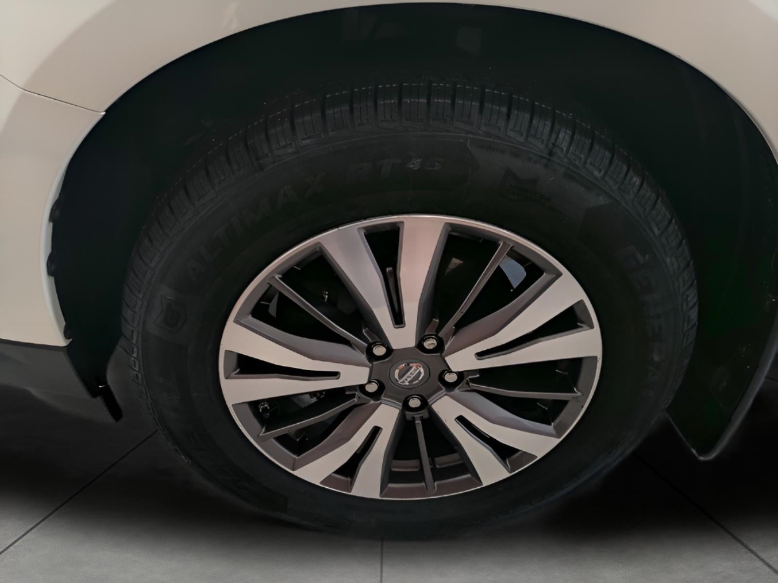 2018 Nissan Pathfinder SL